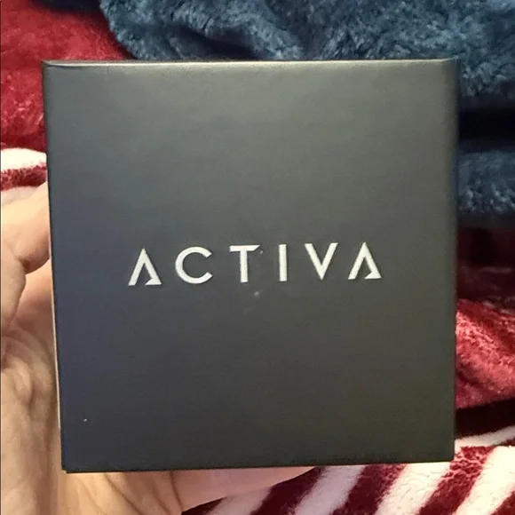 NWT Black and Yellow Invicta Activa Watch - Picture 5 of 6